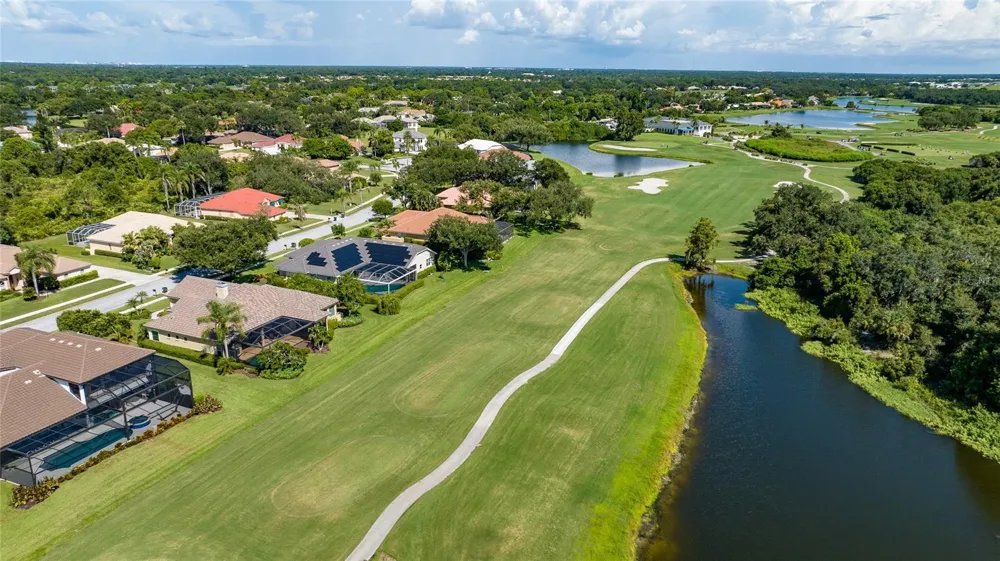 8437 EAGLE PRESERVE WAY Sarasota, FL 34241
