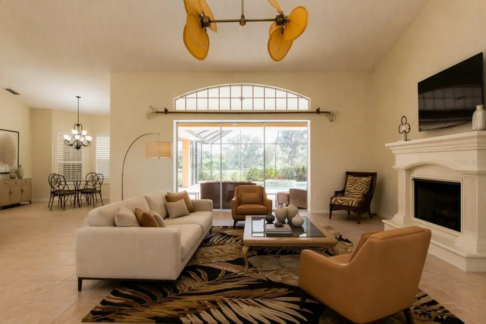 8437 EAGLE PRESERVE WAY Sarasota, FL 34241