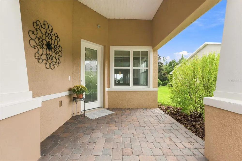 1051 GARDENSHIRE LANE Deland, FL 32724