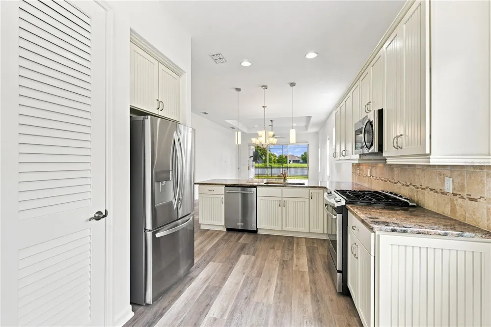 1051 GARDENSHIRE LANE Deland, FL 32724