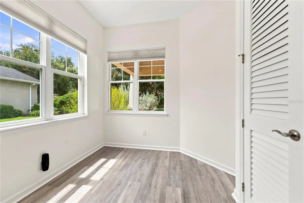1051 GARDENSHIRE LANE Deland, FL 32724