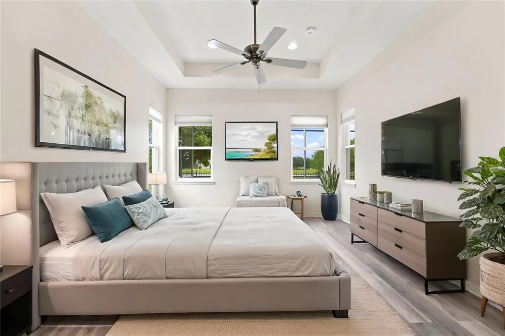 1051 GARDENSHIRE LANE Deland, FL 32724