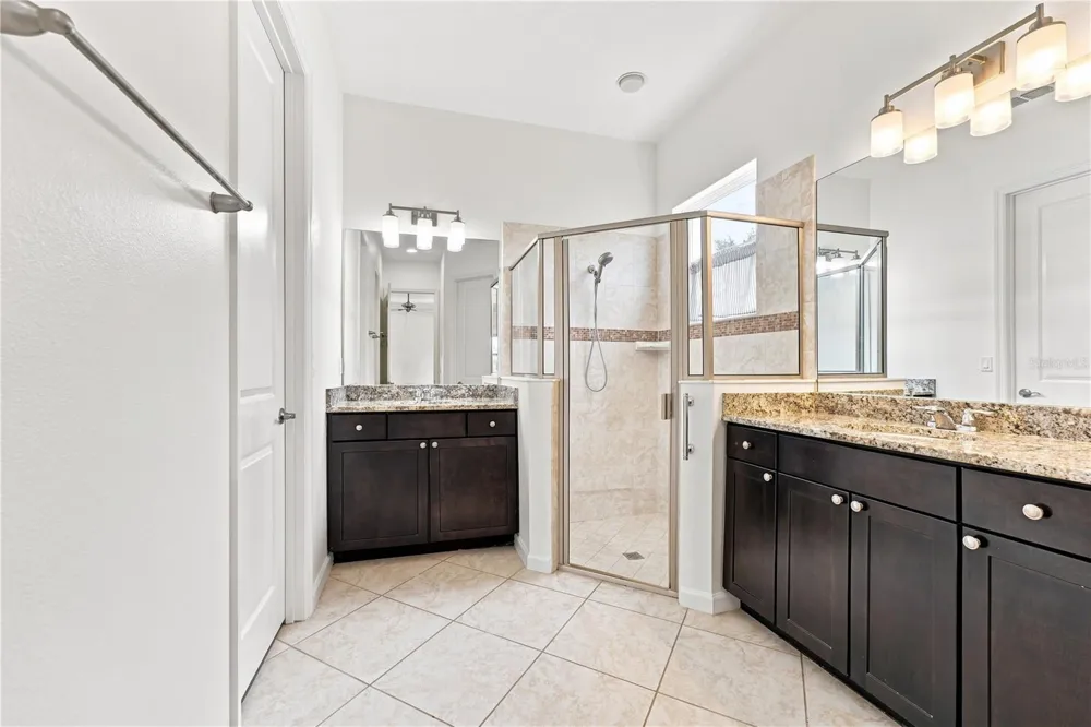 1051 GARDENSHIRE LANE Deland, FL 32724