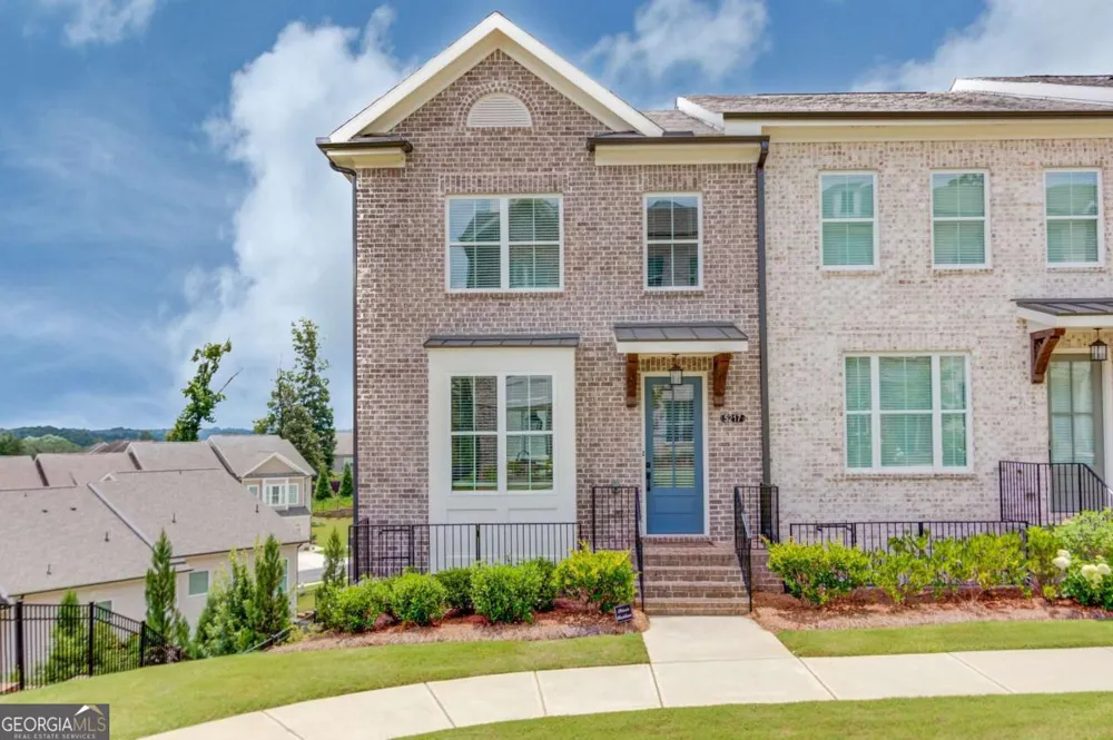 5217 Riden CT Buford, GA 30518