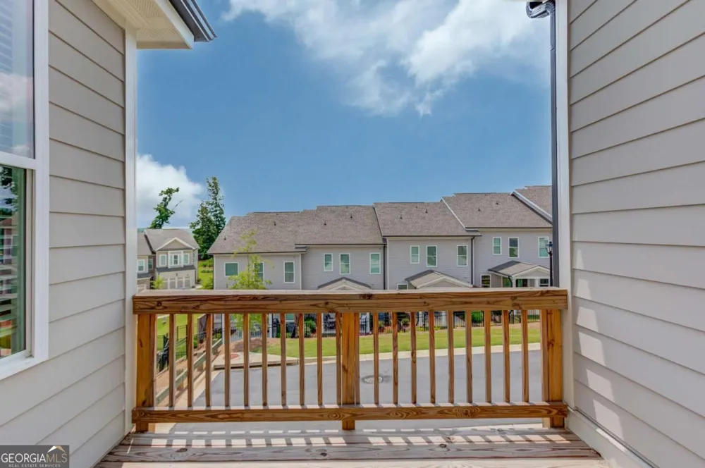5217 Riden CT Buford, GA 30518