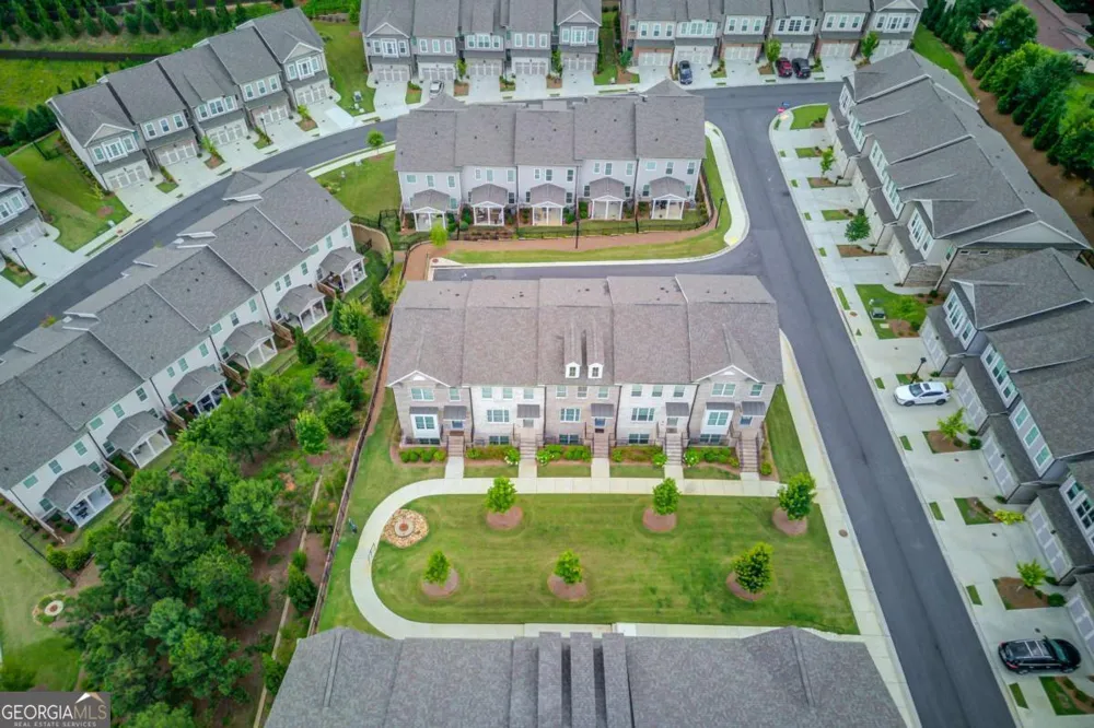 5217 Riden CT Buford, GA 30518