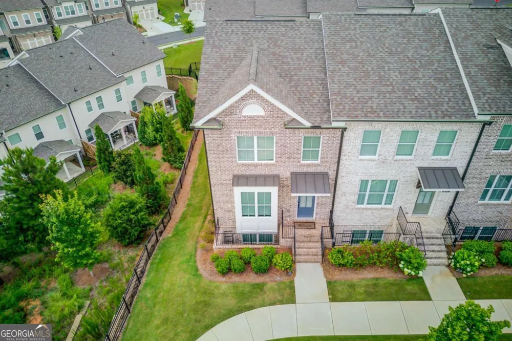 5217 Riden CT Buford, GA 30518