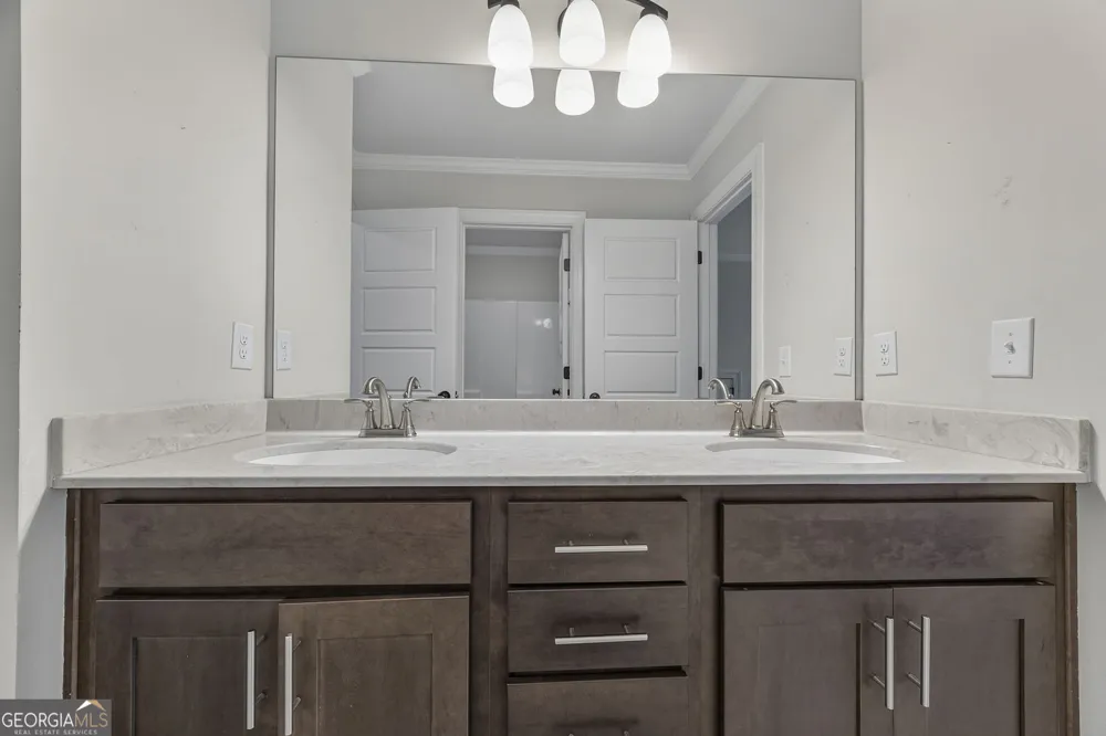 2504 Creekside XING Monroe, GA 30656