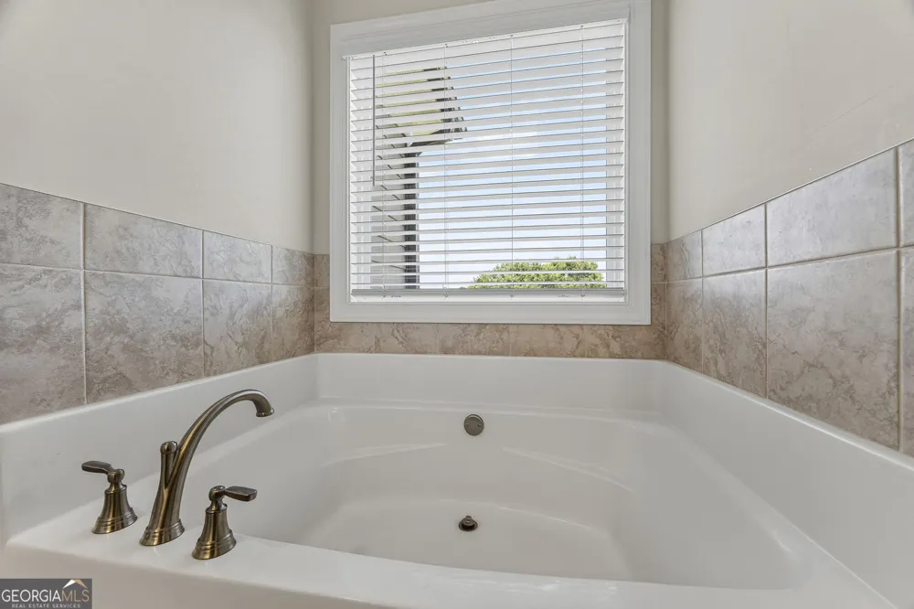 2504 Creekside XING Monroe, GA 30656
