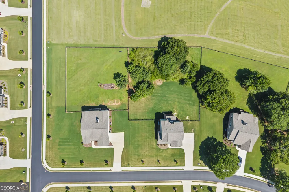 2504 Creekside XING Monroe, GA 30656