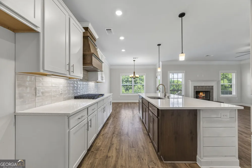2504 Creekside XING Monroe, GA 30656