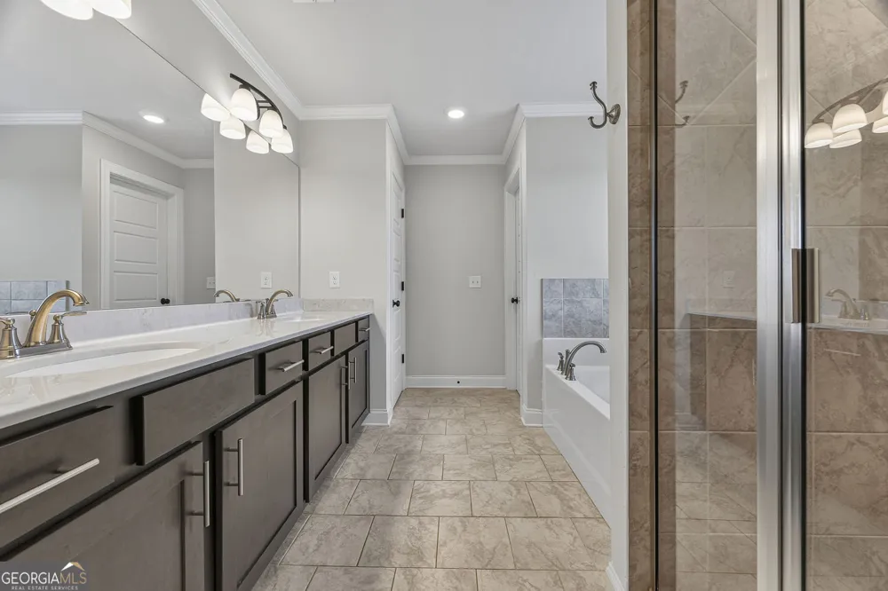 2504 Creekside XING Monroe, GA 30656