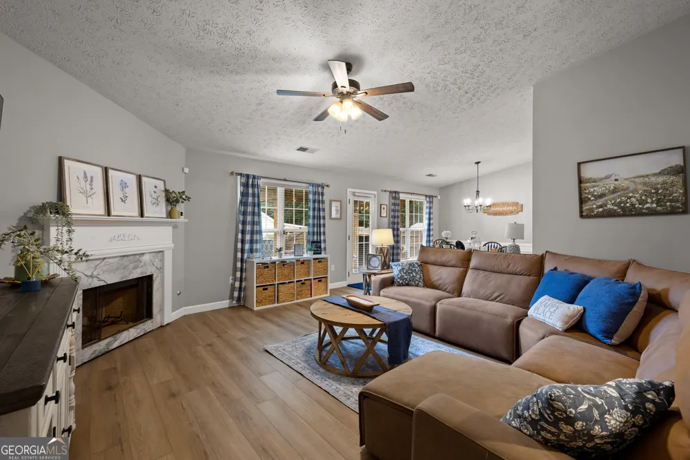 148 Lake Cove Approach Newnan, GA 30265