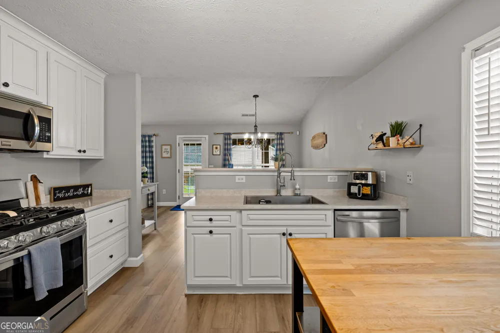 148 Lake Cove Approach Newnan, GA 30265