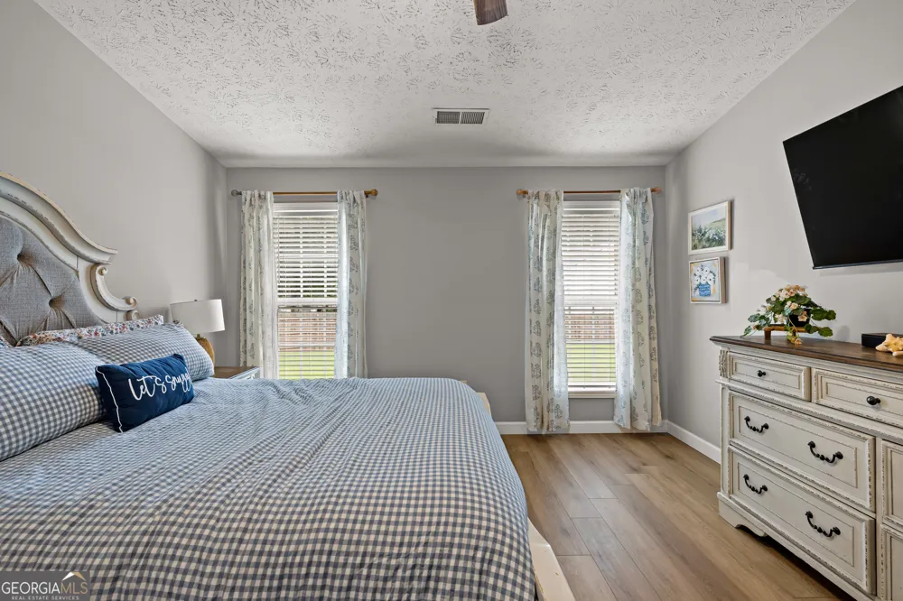 148 Lake Cove Approach Newnan, GA 30265