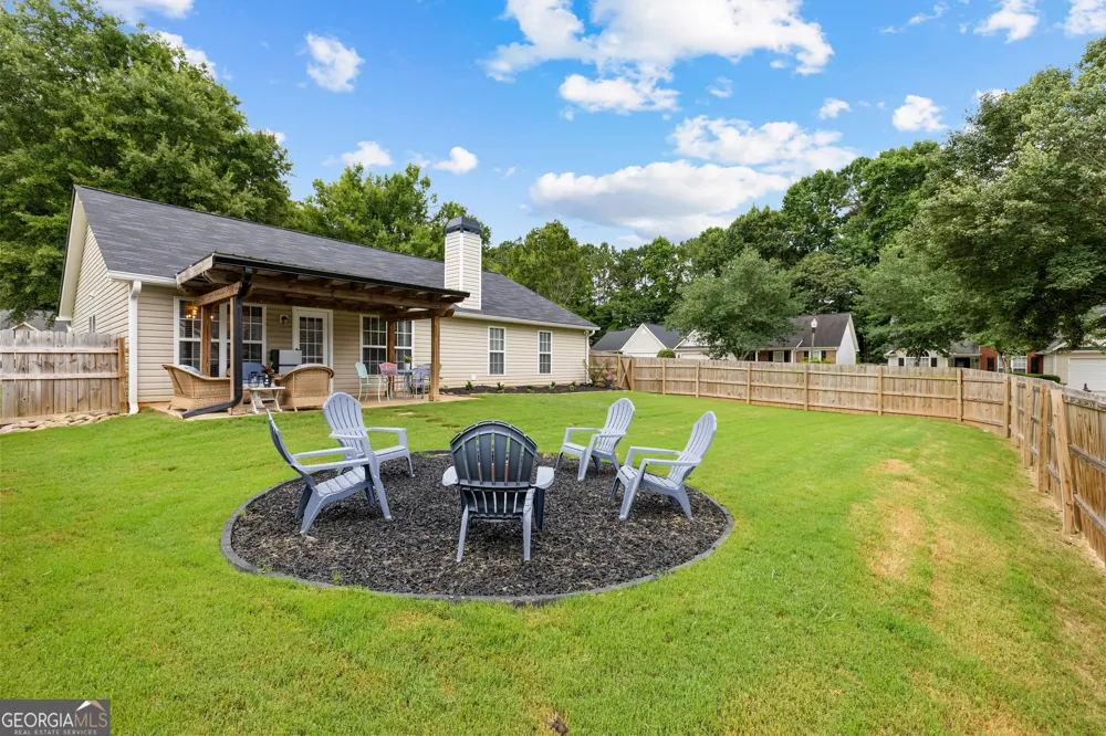 148 Lake Cove Approach Newnan, GA 30265