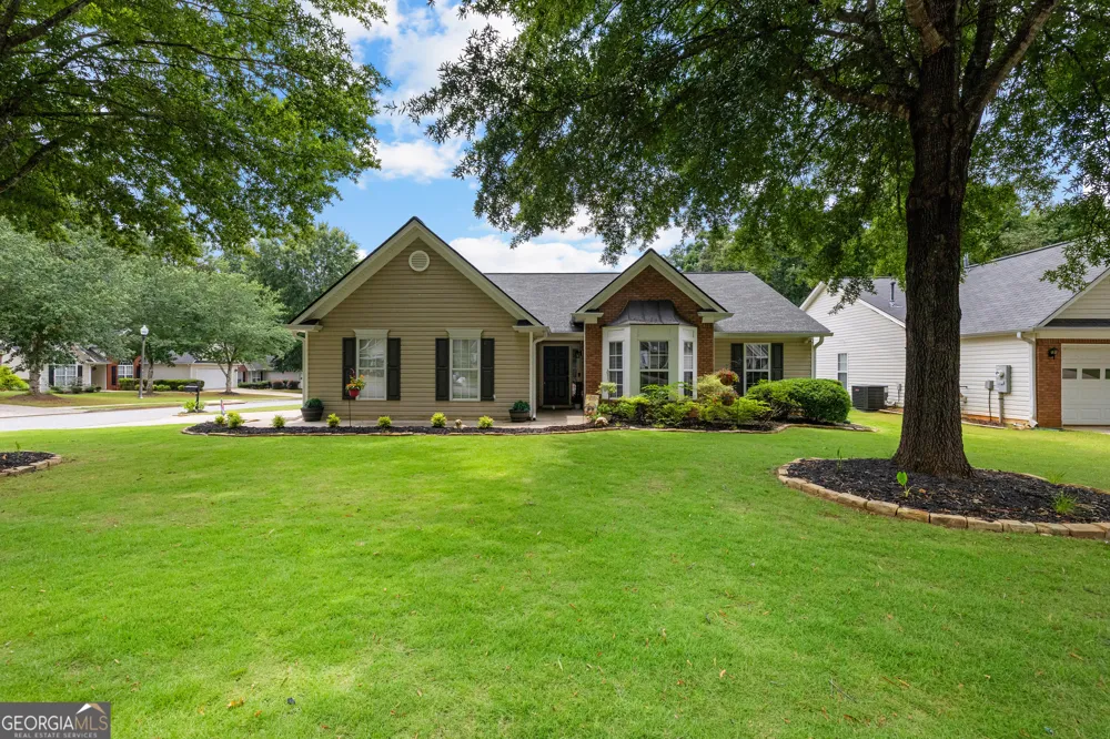 148 Lake Cove Approach Newnan, GA 30265