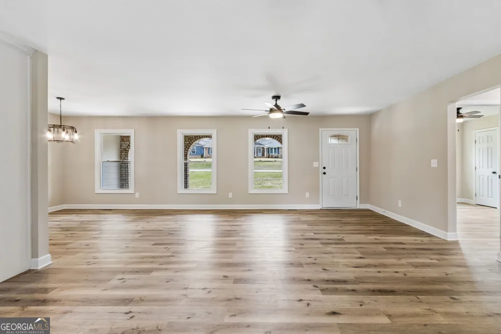 2526 Hamill DR Buford, GA 30519