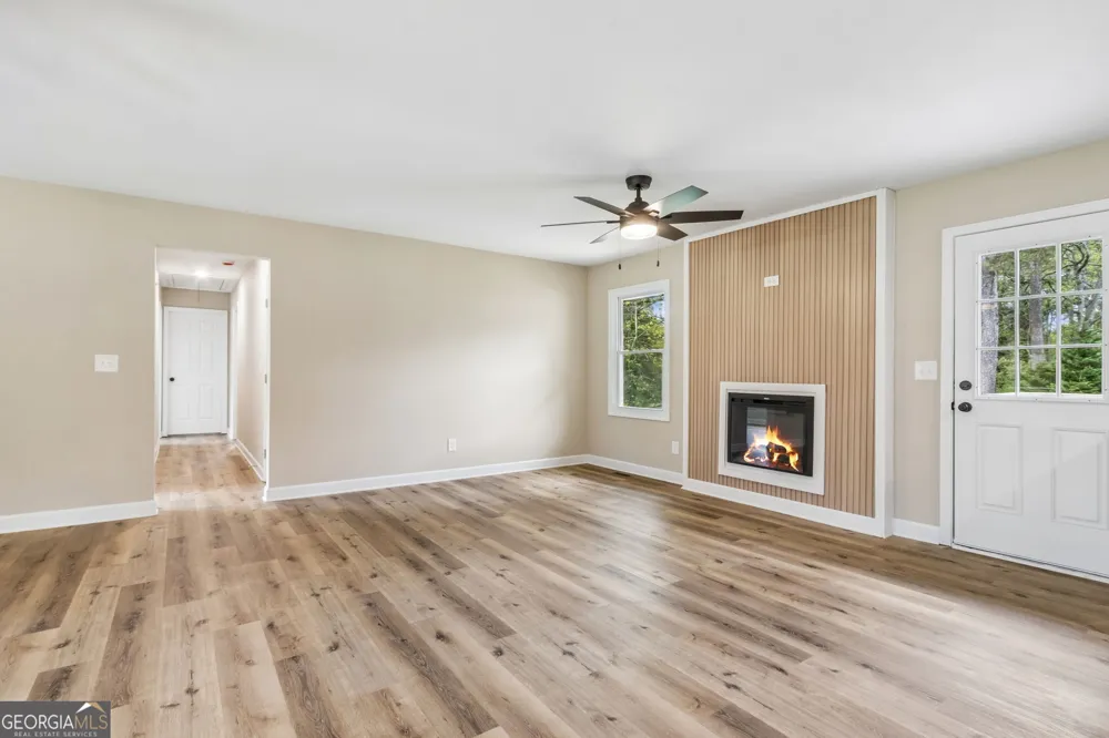 2526 Hamill DR Buford, GA 30519