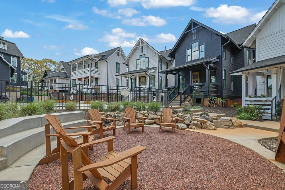 1910 Galt CMNS Kennesaw, GA 30144