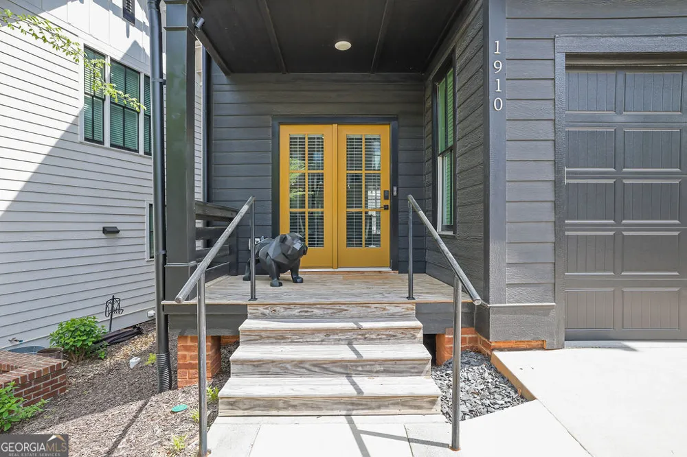 1910 Galt CMNS Kennesaw, GA 30144