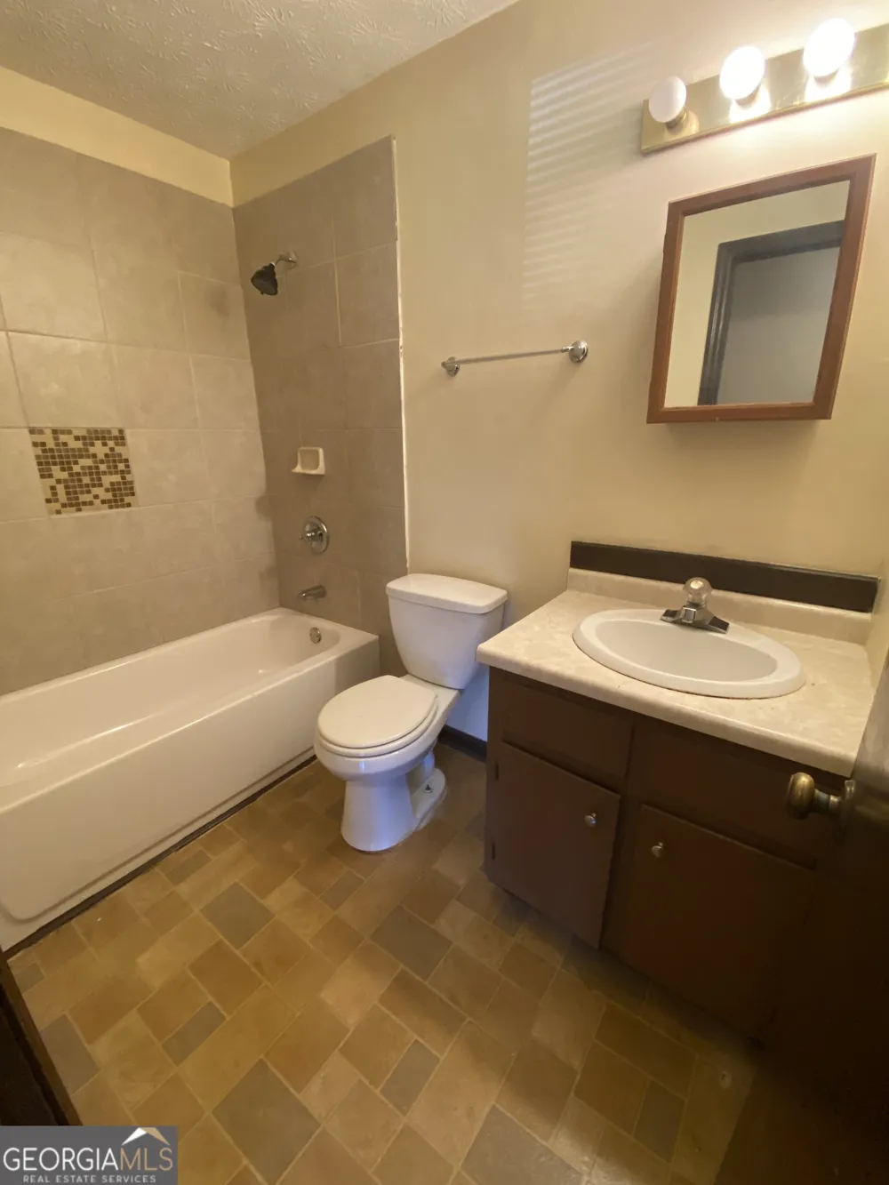129 Tanglewood DR Monroe, GA 30656