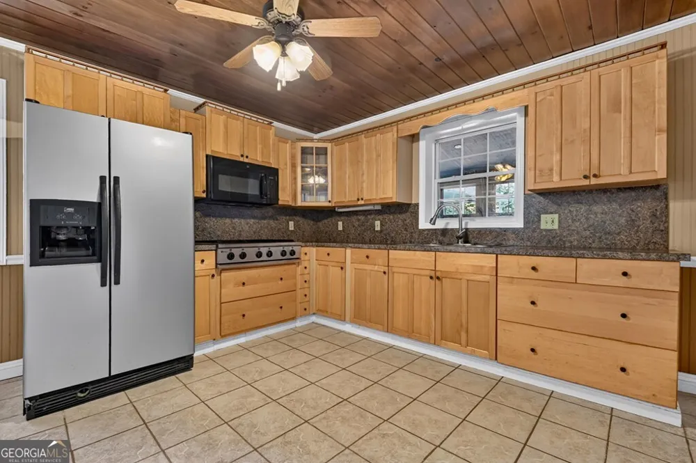 159 Victoria DR Blairsville, GA 30512