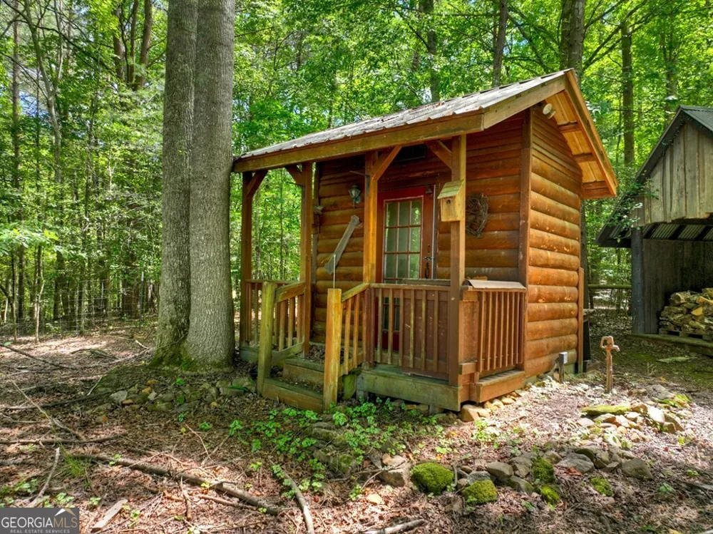 159 Victoria DR Blairsville, GA 30512