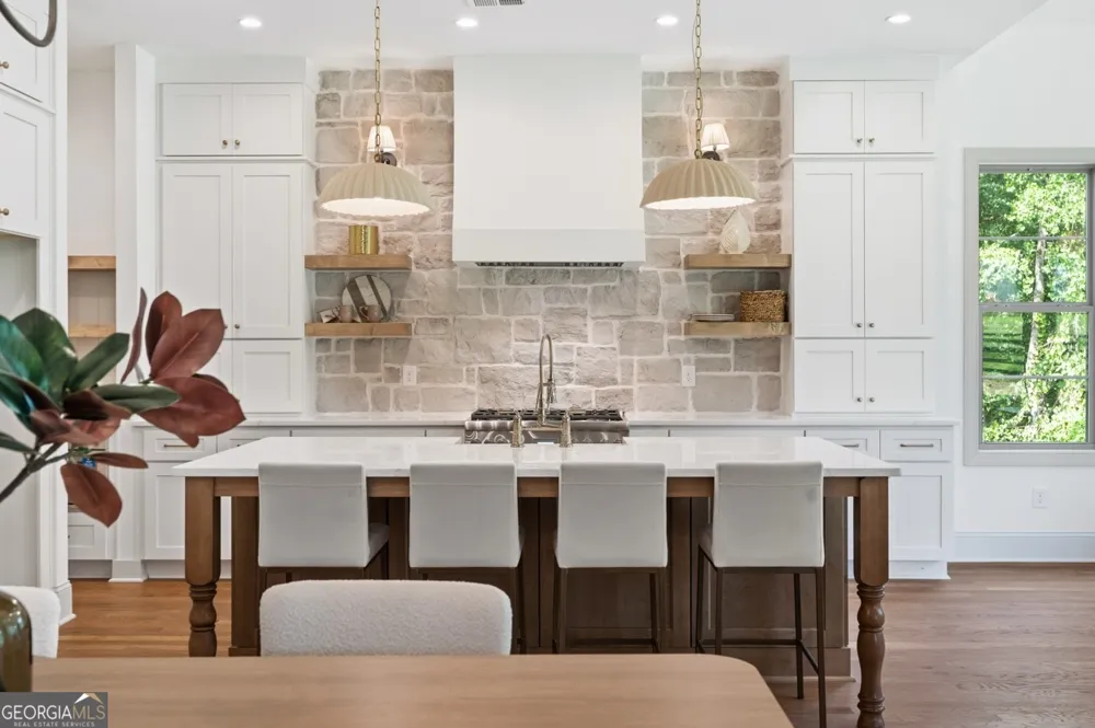 2091 Wilkie RD Alpharetta, GA 30004