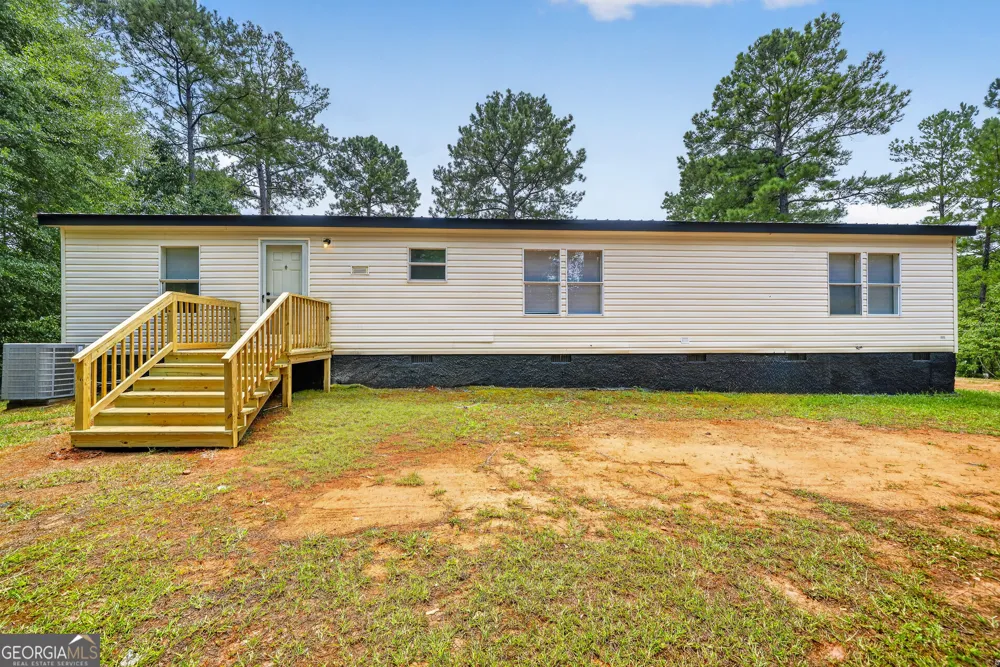 231 Locust CT SE Milledgeville, GA 31061
