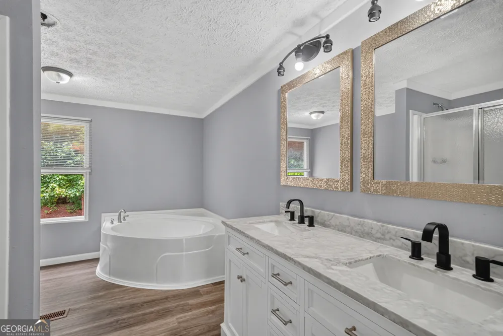 231 Locust CT SE Milledgeville, GA 31061