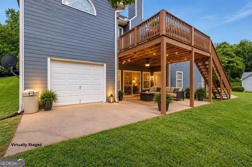 93 Overlook CIR Dawsonville, GA 30534