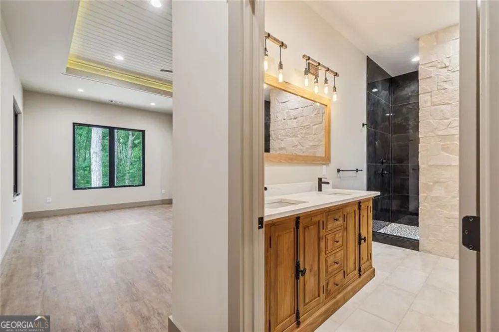 55 Melody LN Dawsonville, GA 30534