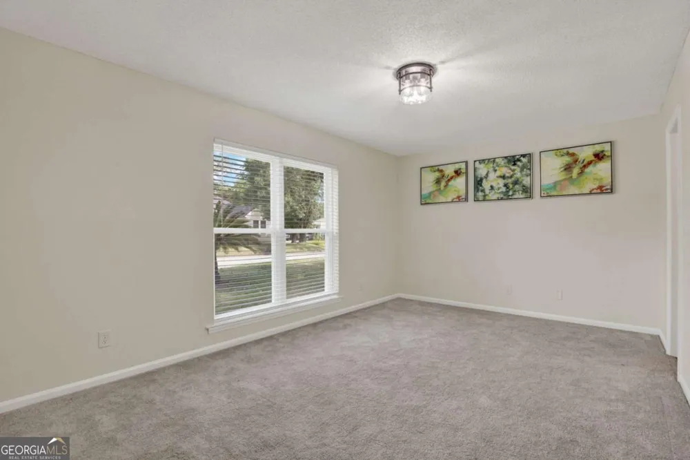 325 Forrest AVE Savannah, GA 31404
