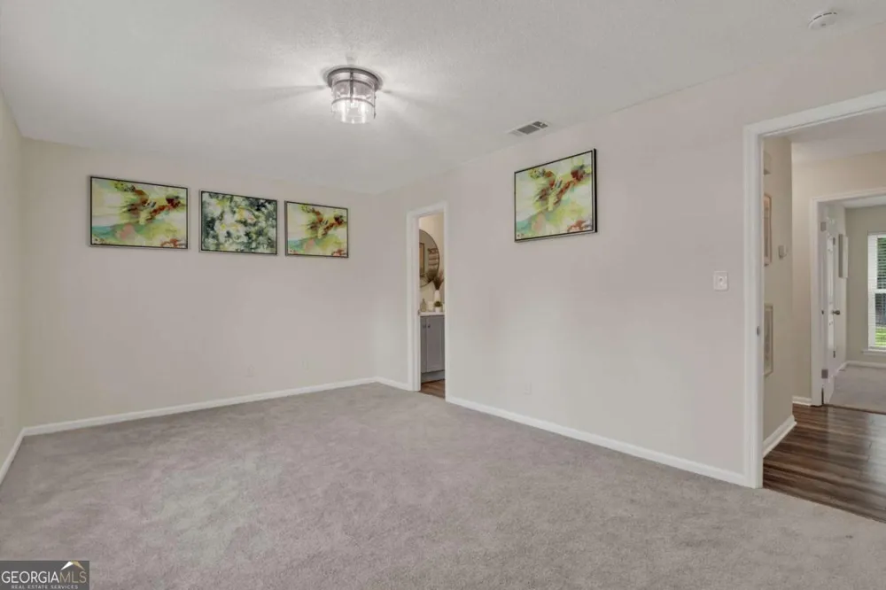 325 Forrest AVE Savannah, GA 31404