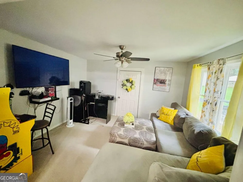 2940 Spring Ridge CIR Snellville, GA 30039