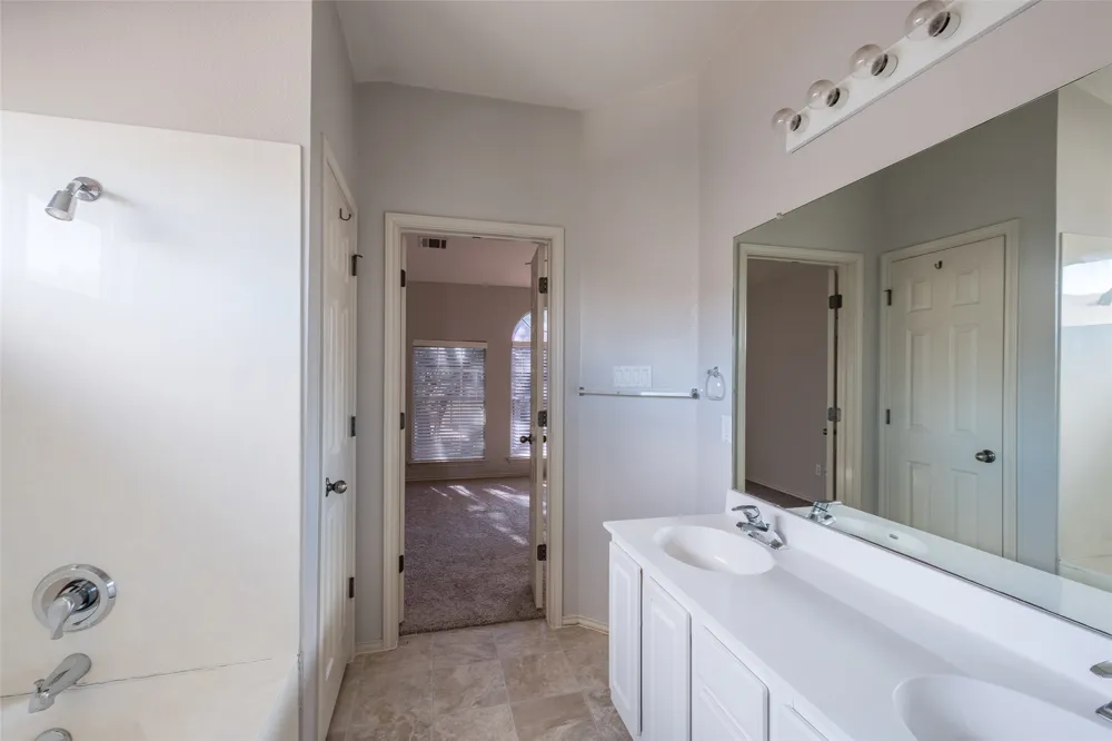 14424 Lilley Brook Cove Austin, TX 78717