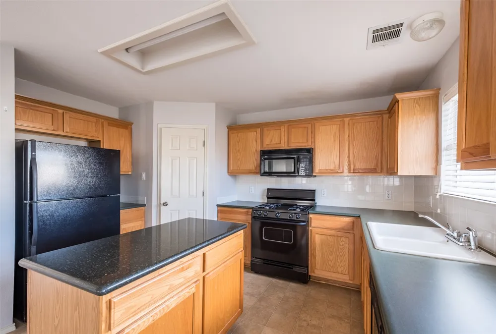 14424 Lilley Brook Cove Austin, TX 78717