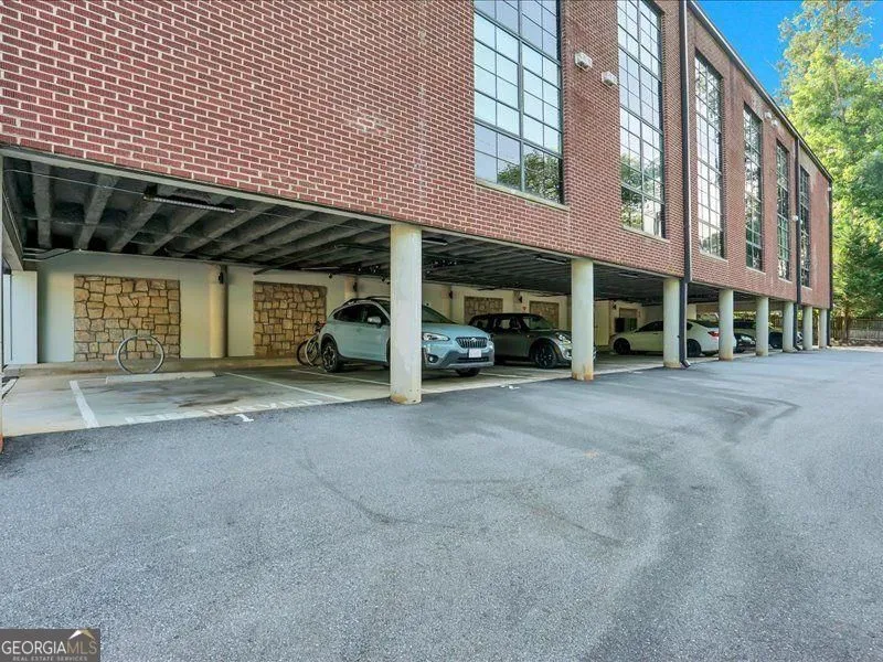 1065 United AVE SE Atlanta, GA 30316