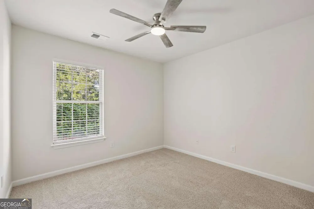 332 Azalea CIR Cumming, GA 30040