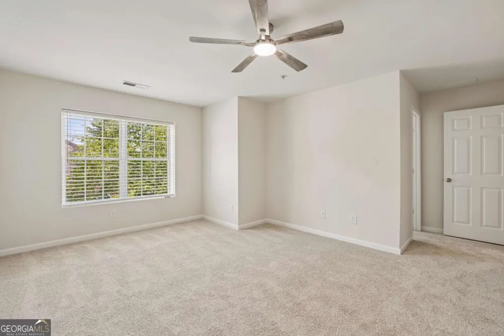 332 Azalea CIR Cumming, GA 30040