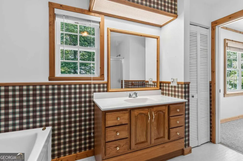 334 Hawksclaw TRL Morganton, GA 30560