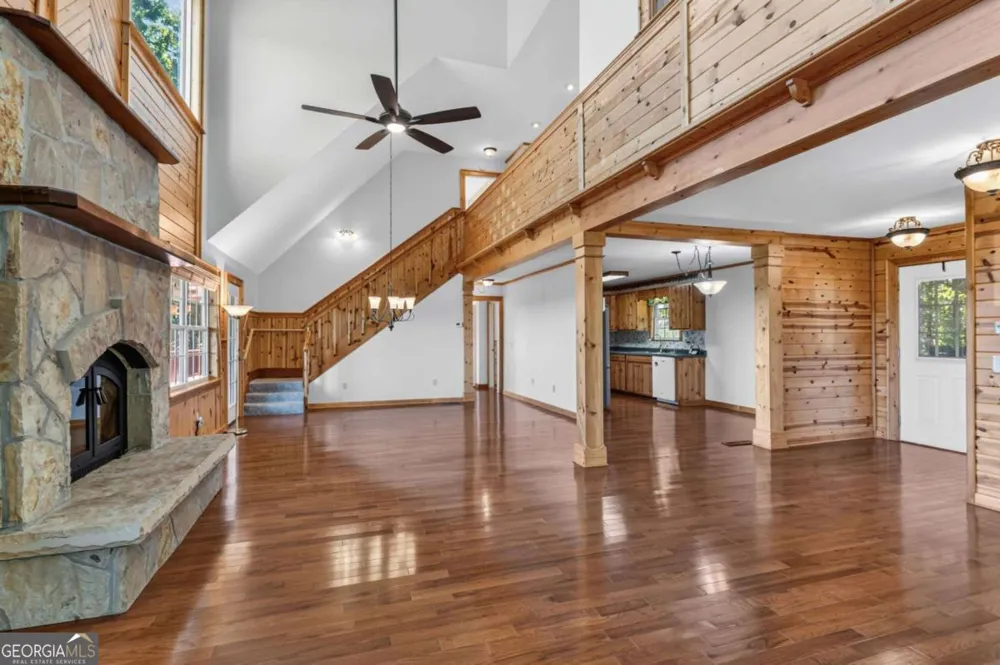 334 Hawksclaw TRL Morganton, GA 30560