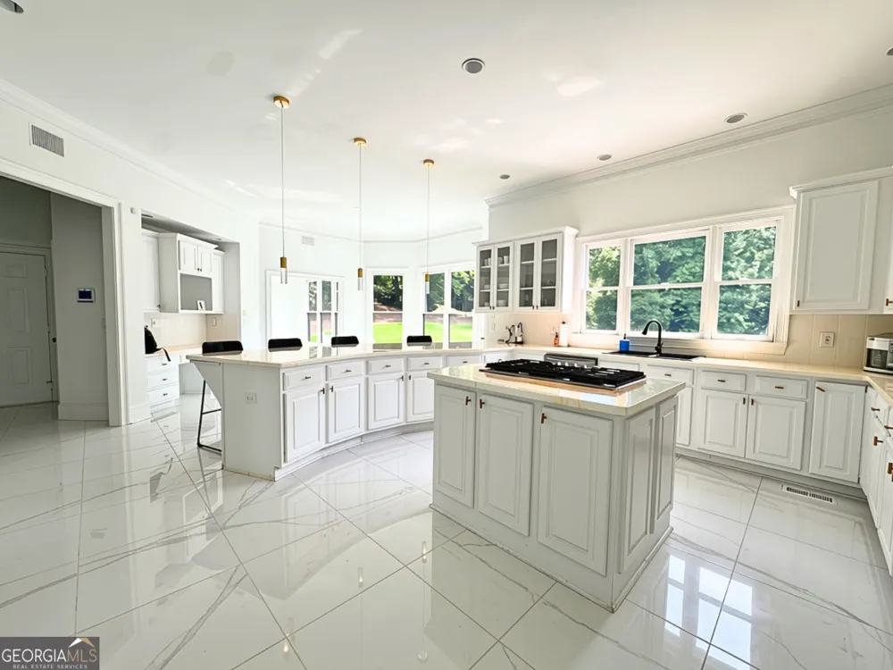302 Shadow GLN McDonough, GA 30253