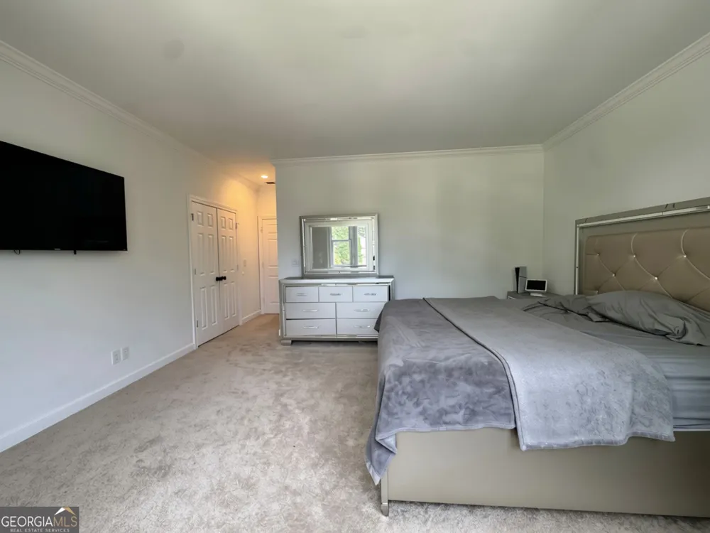 302 Shadow GLN McDonough, GA 30253