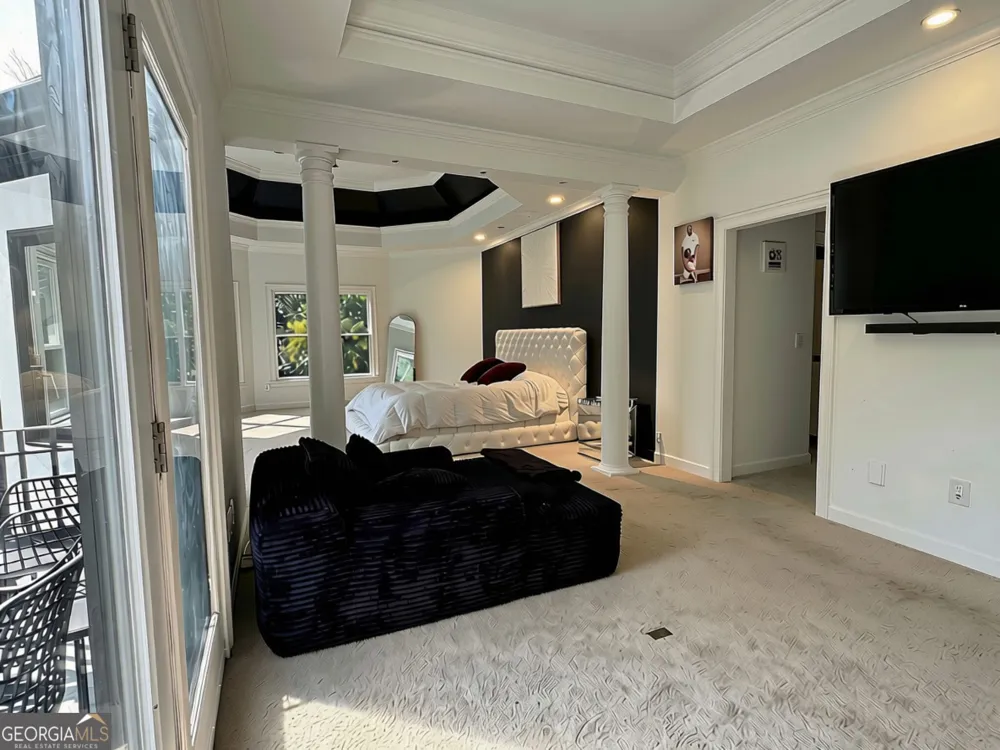 302 Shadow GLN McDonough, GA 30253