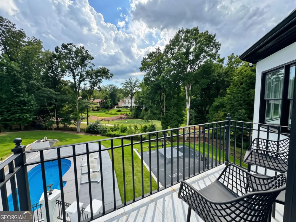 302 Shadow GLN McDonough, GA 30253