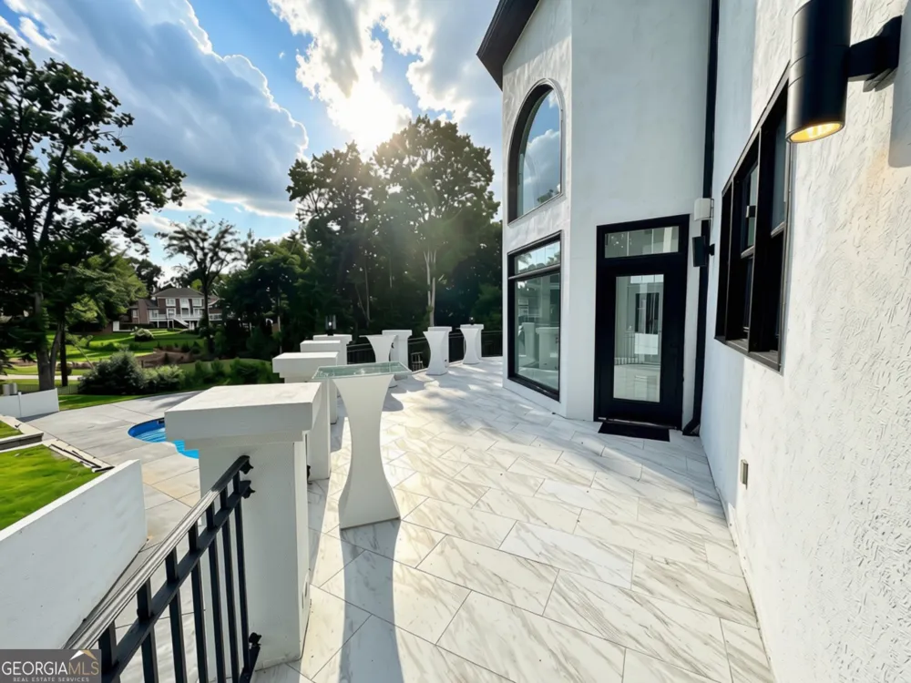 302 Shadow GLN McDonough, GA 30253