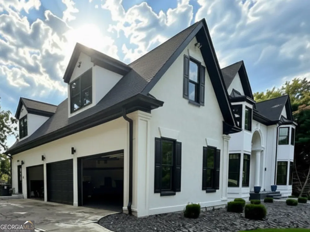 302 Shadow GLN McDonough, GA 30253