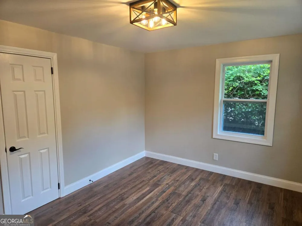 131 Mountain View DR Gainesville, GA 30501